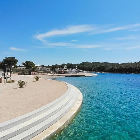 Holiday Home Valdor By Interhome Sovlje Kültér fotó