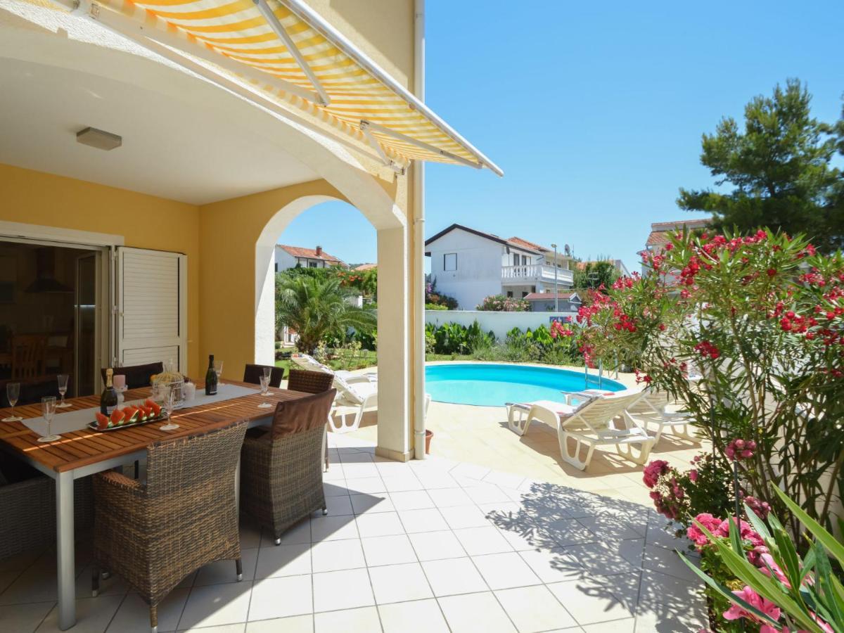 Holiday Home Valdor By Interhome Sovlje Kültér fotó